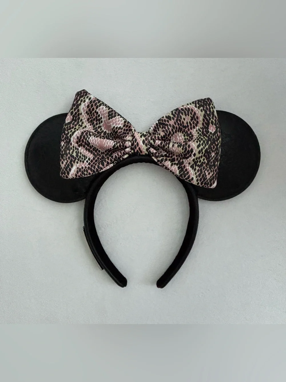 Disney Loungefly Wild About Disney Animal Print Bow Minnie Mouse Ear Headband